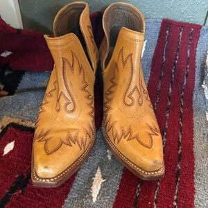 Ariat Brown Ankle Boots with Western Stitching
